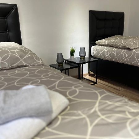 Mateo Apartments I Contactless Check-In Виена Екстериор снимка