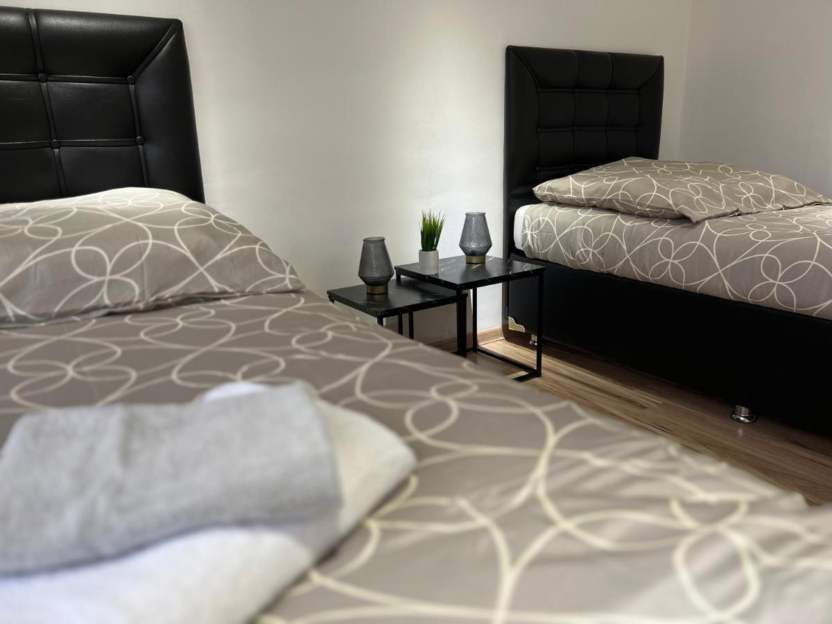 Mateo Apartments I Contactless Check-In Виена Екстериор снимка